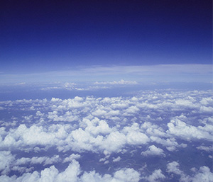 Photo de l’atmosphère terrestre introduisant l’effet de serre du gaz SF6